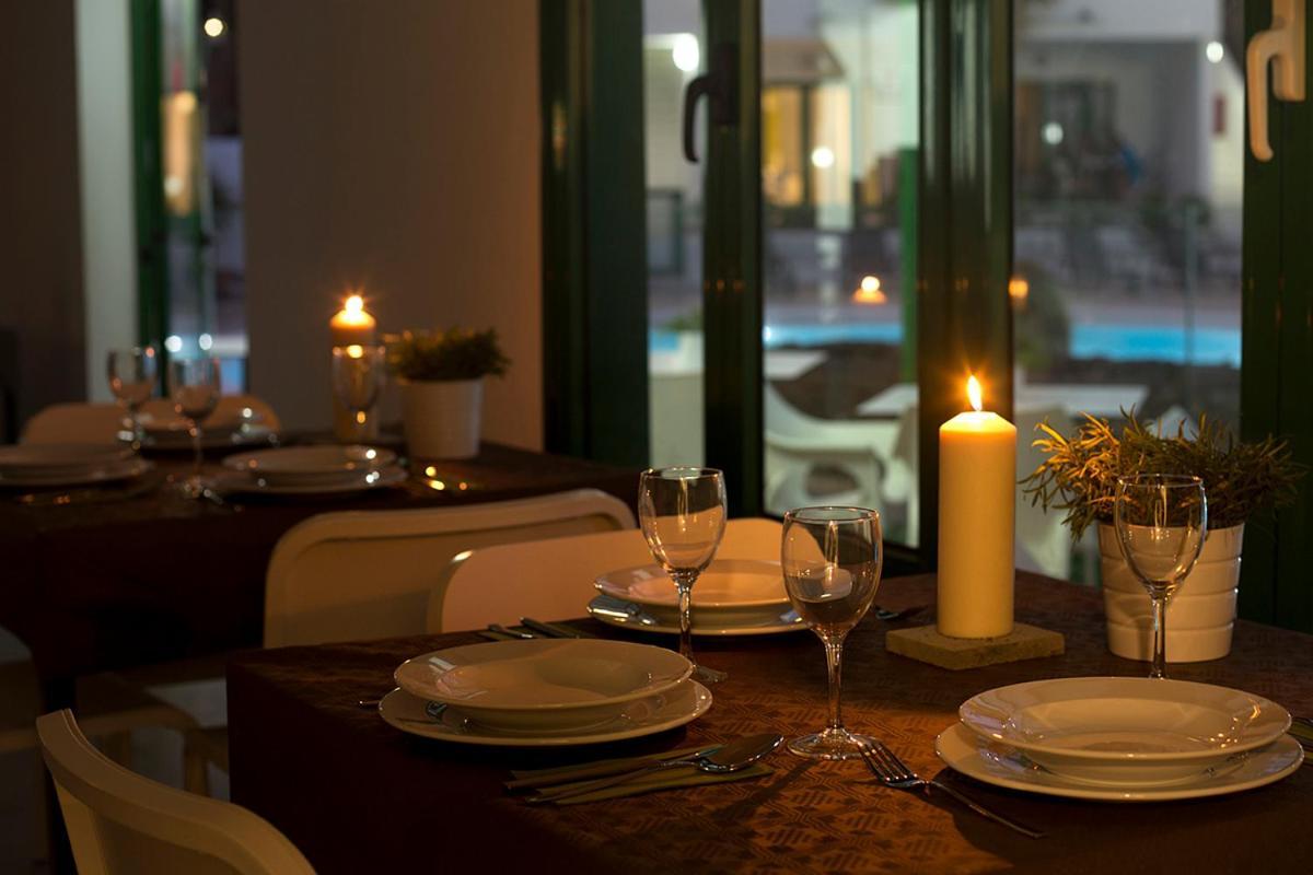 Apartamentos El Guarapo コスタ・テギセ エクステリア 写真